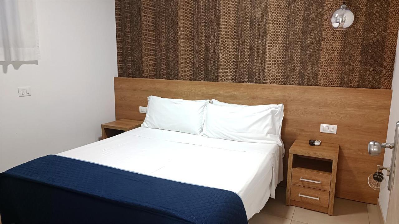 Gu Hotel Tivoli Terme Luaran gambar